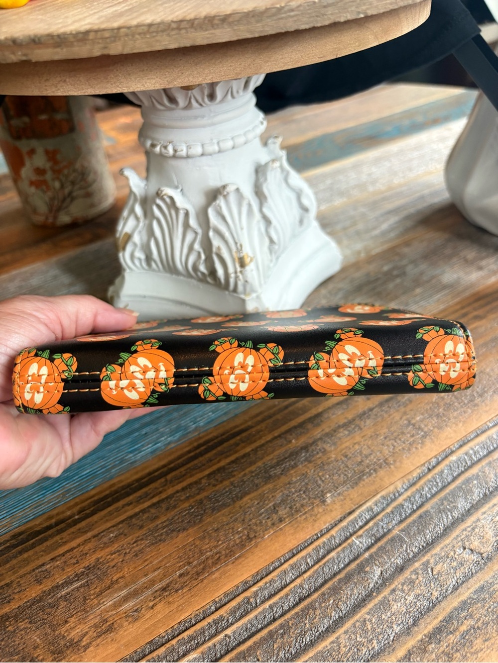 Disney Mickey Pumpkin Halloween Bundle Loungefly Wallet BaubleBar Earrings Tee - Picture 4 of 12